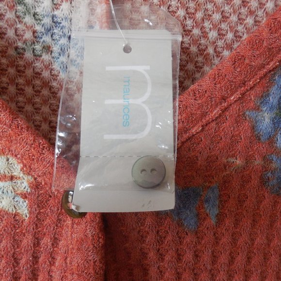 Maurices Waffle Knit L/S Top Size M - Picture 3 of 9